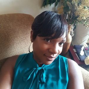 Meet your Posher, Keisha